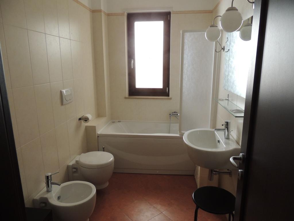 Domus Taranto Unica Sede Hotel Cameră foto